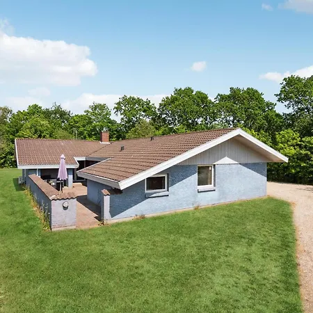Gorgeous In With Wifi Holiday home